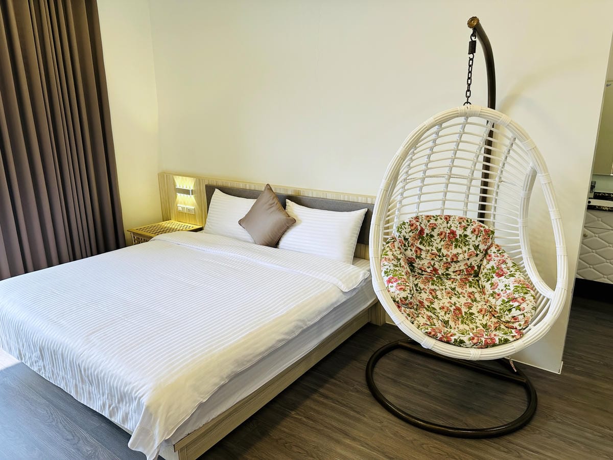 【鄉聚冬山】宜蘭包棟民宿推薦!大坪數超Chill田野景觀房,