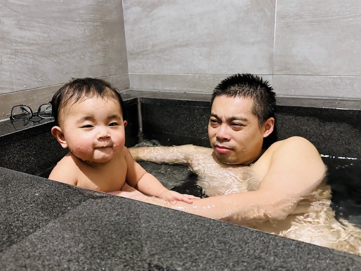 【鄉聚冬山】宜蘭包棟民宿推薦!大坪數超Chill田野景觀房,