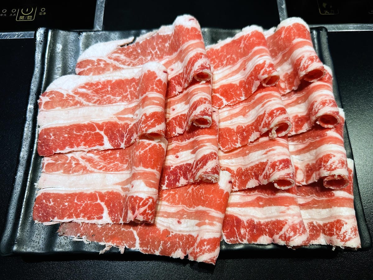 【潮派 宜蘭站前金東店】平價頂級魚翅汕頭鍋物專門,必吃原味清