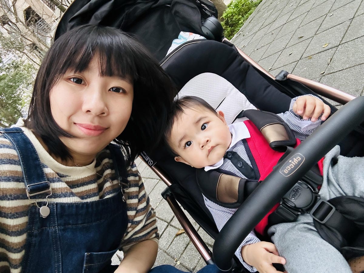 爆好推的【Chicco】Goody Primo魔術瞬收手推車