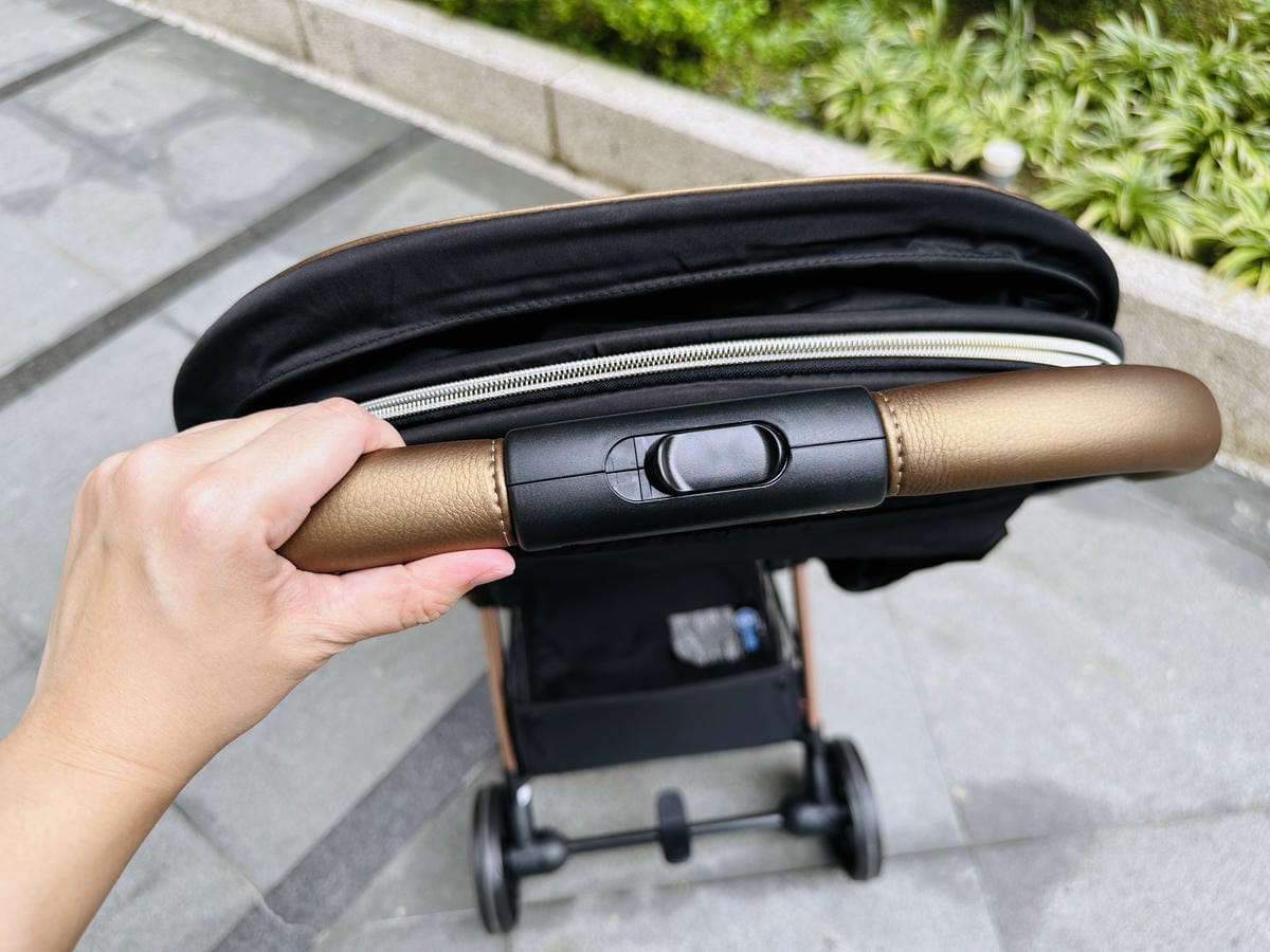 爆好推的【Chicco】Goody Primo魔術瞬收手推車