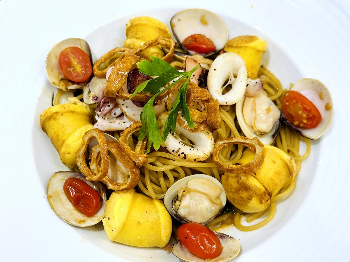 【苗圃義大利餐廳】基隆義式餐廳推薦!「基隆三寶全餐」融合基隆