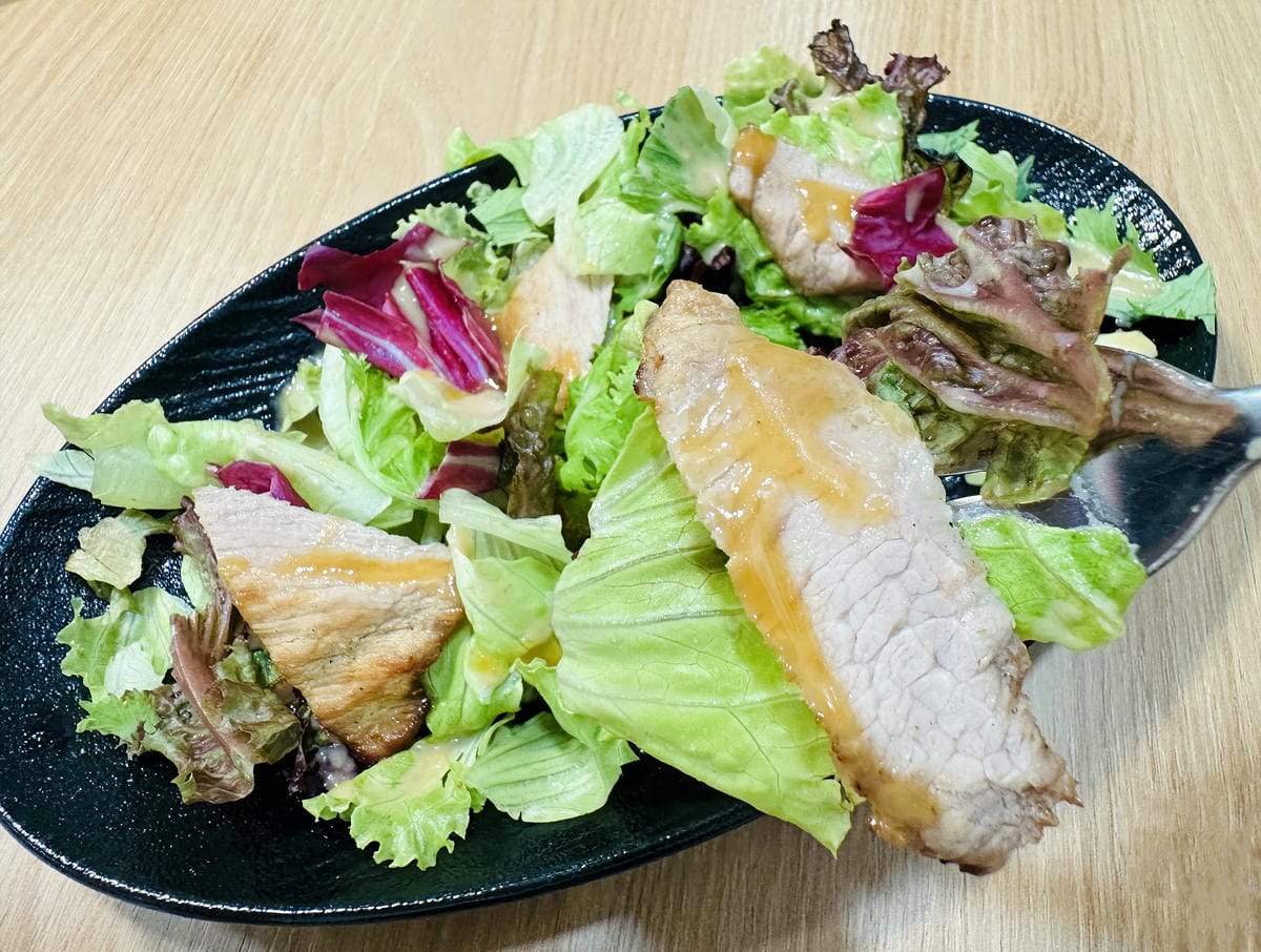 【咖一味】香料高手在民間!「牛骨黑咖哩」「蝦膏紅咖哩」「酸菜