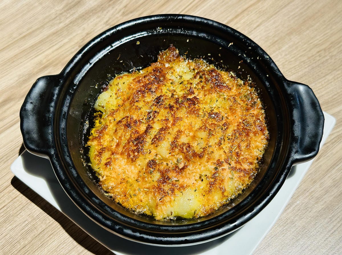 【食鬼開醺料理】台北條通必吃美食!高人氣「香烤鮭魚肚」「乳香