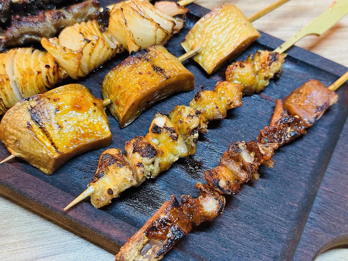 【先發炙人】串燒居酒屋推薦!爽嗑銅板價烤串超過癮,串物搭配「