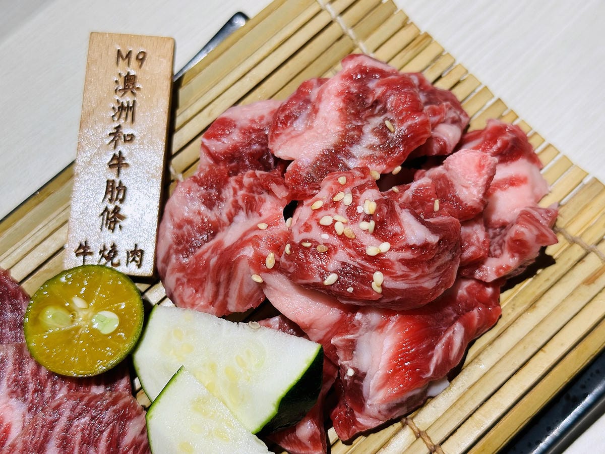【牛燒肉Yakiniku】新北新店燒肉推薦!「豪華海陸雙人餐
