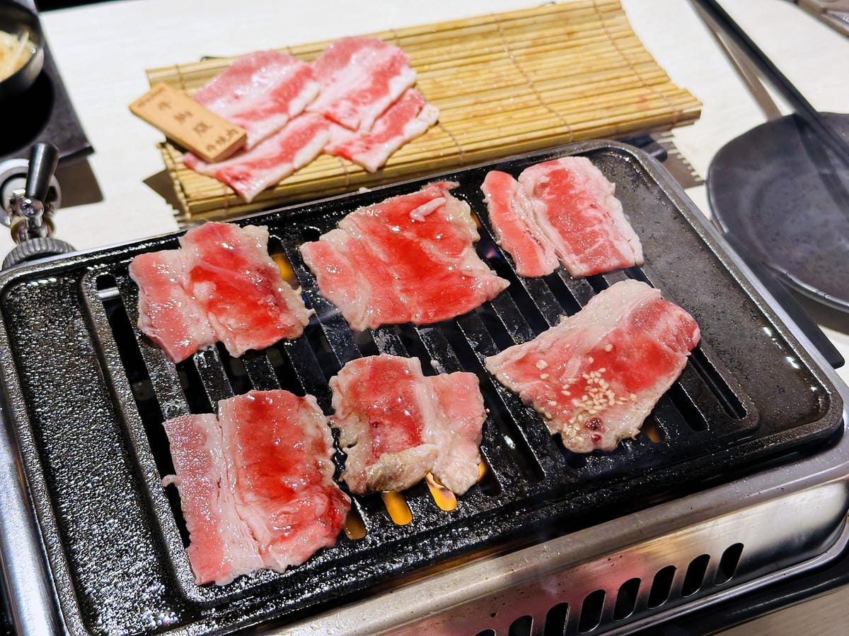 【牛燒肉Yakiniku】新北新店燒肉推薦!「豪華海陸雙人餐