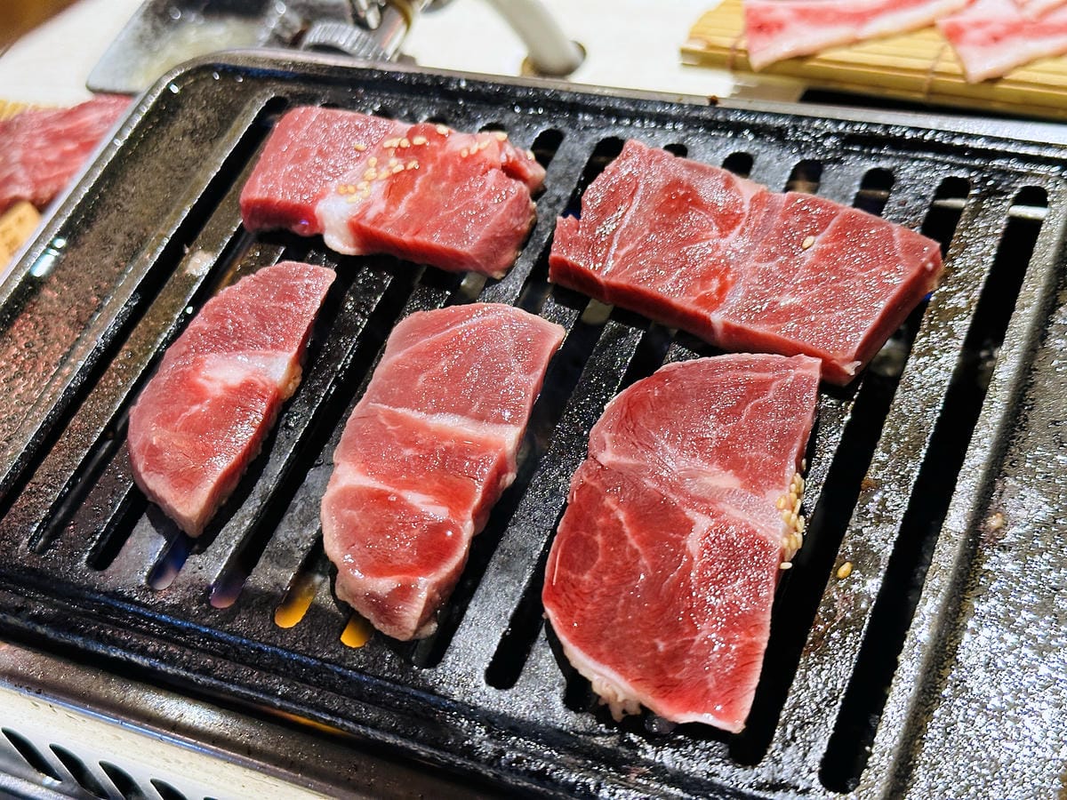 【牛燒肉Yakiniku】新北新店燒肉推薦!「豪華海陸雙人餐