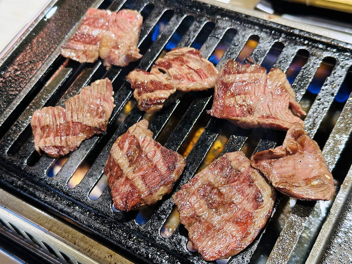 【牛燒肉Yakiniku】新北新店燒肉推薦!「豪華海陸雙人餐