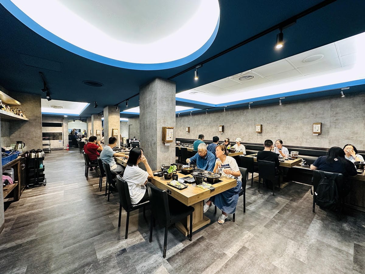 【饗食鍋 桃園成功店】店家超佛!主食甜品吃到飽,特色「一鍋一