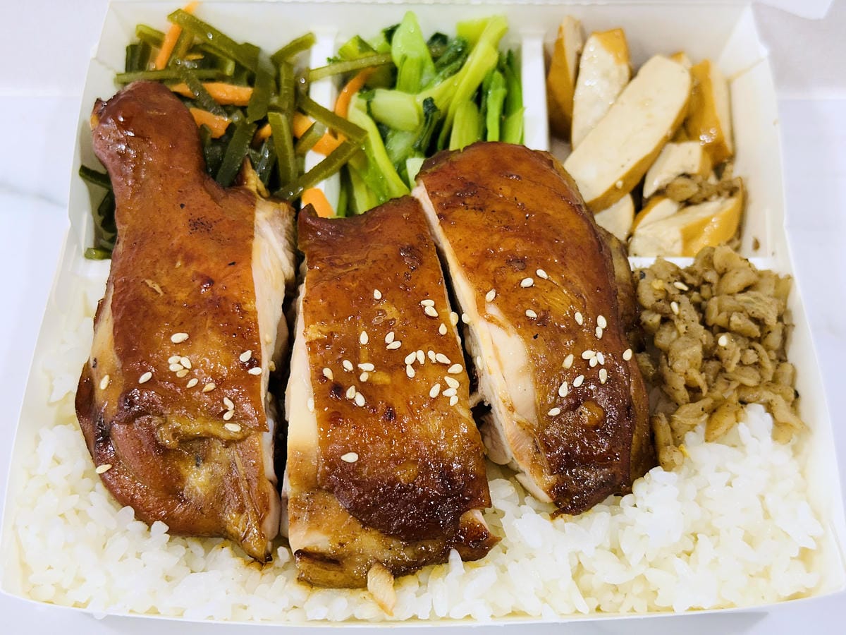【周師傅燒肉飯 龍岡店】桃園平鎮超美味便當店!桃園平價美食推