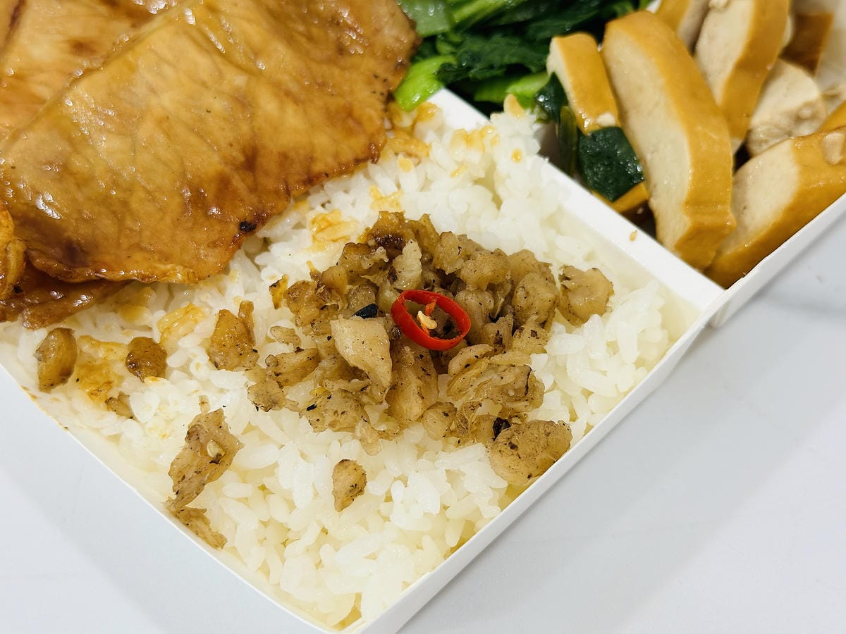 【周師傅燒肉飯 龍岡店】桃園平鎮超美味便當店!桃園平價美食推