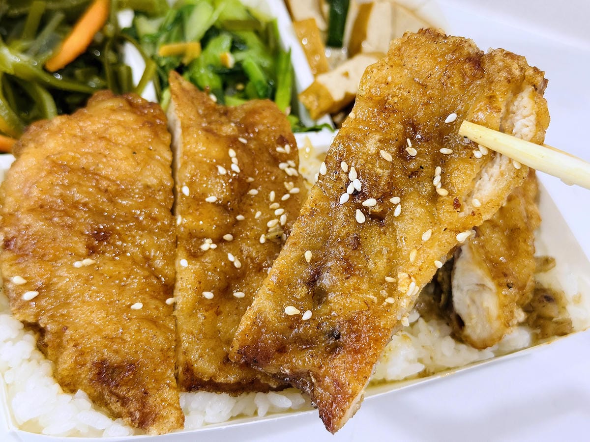 【周師傅燒肉飯 龍岡店】桃園平鎮超美味便當店!桃園平價美食推