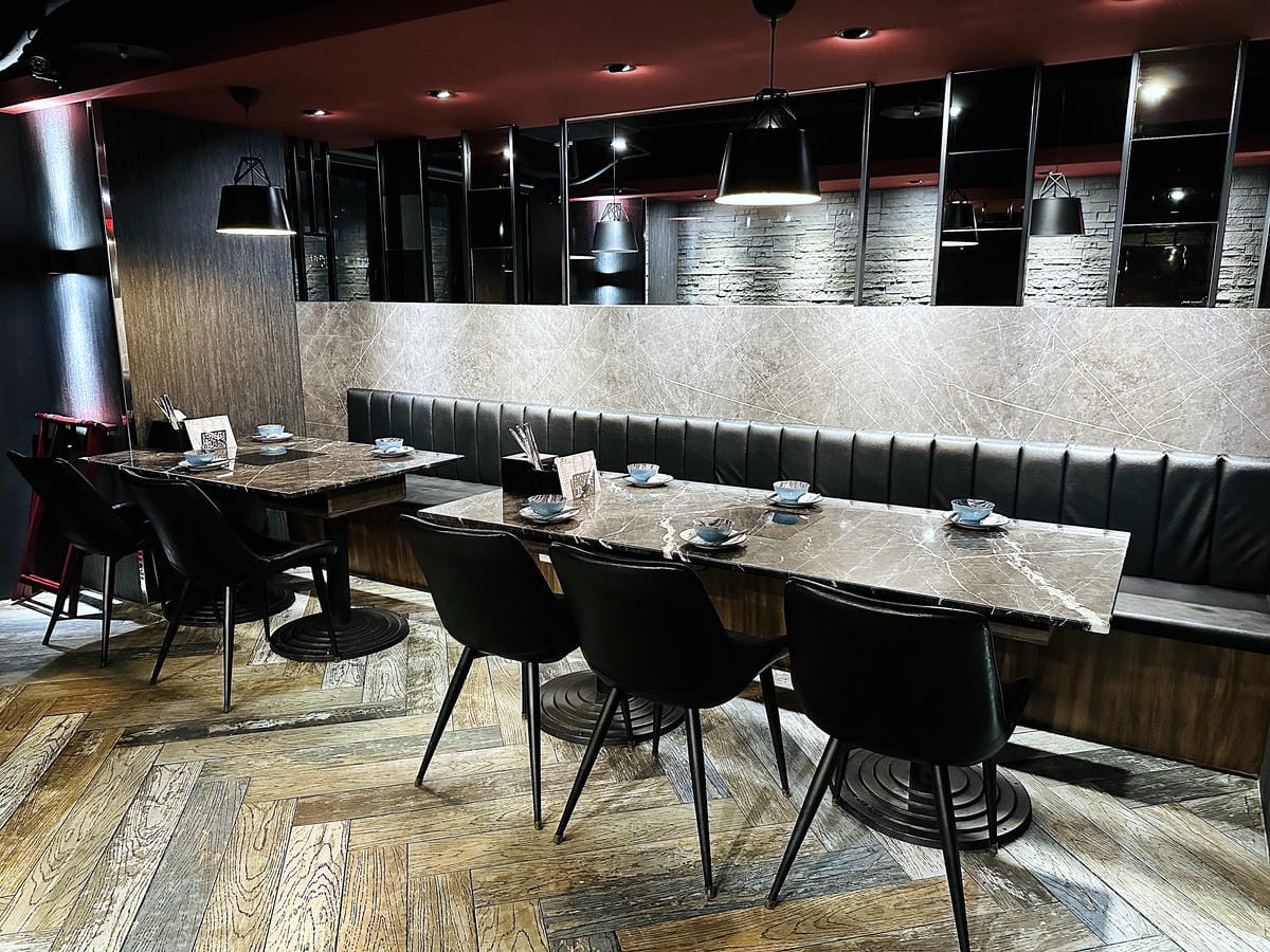 松江南京麻辣火鍋【石‧撈麻辣鴛鴦鍋】和牛火鍋吃到飽,生啤酒