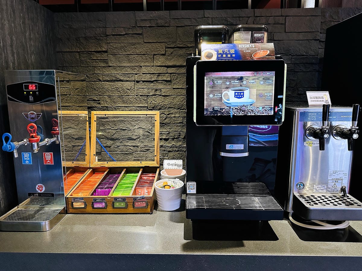 松江南京麻辣火鍋【石‧撈麻辣鴛鴦鍋】和牛火鍋吃到飽,生啤酒