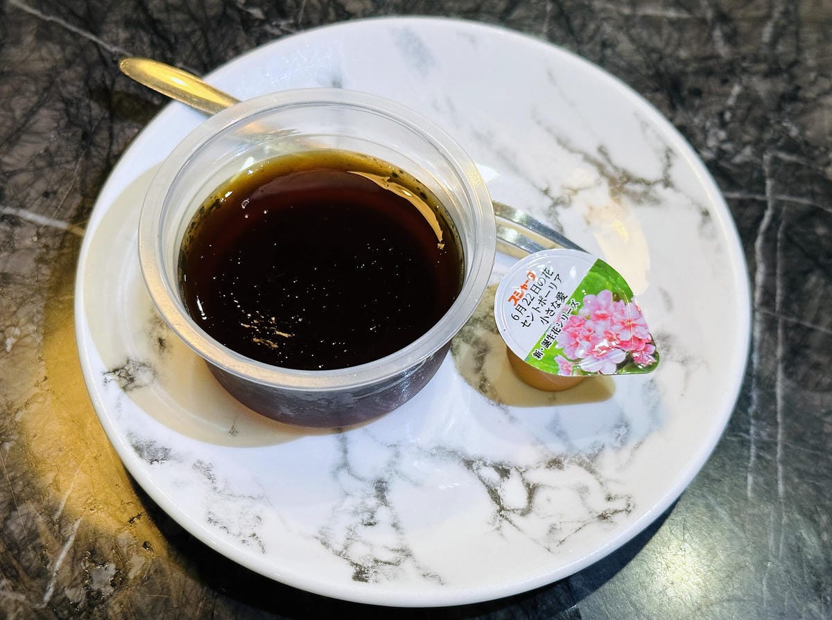 松江南京麻辣火鍋【石‧撈麻辣鴛鴦鍋】和牛火鍋吃到飽,生啤酒