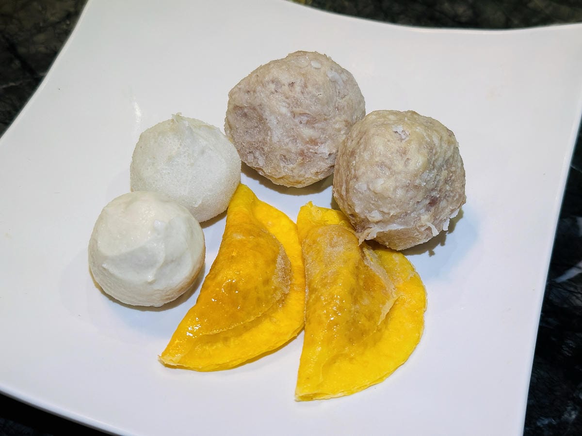 松江南京麻辣火鍋【石‧撈麻辣鴛鴦鍋】和牛火鍋吃到飽,生啤酒