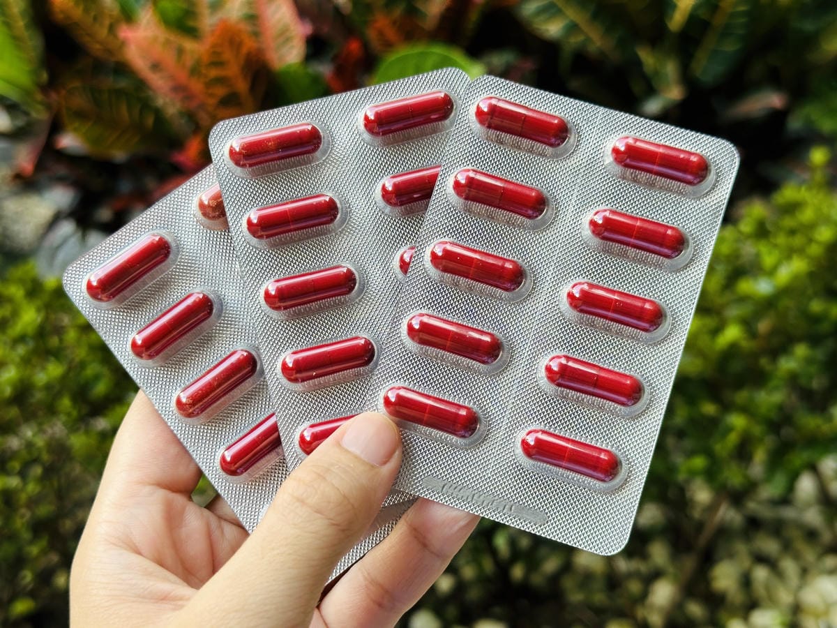 【日本味王AJIOU】金盞花葉黃素膠囊-B群特別版,大量使用