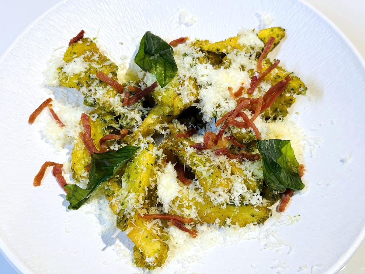 【點八粵 台北忠孝店】超人氣港式餐廳插旗台北!品嚐港式茶點和