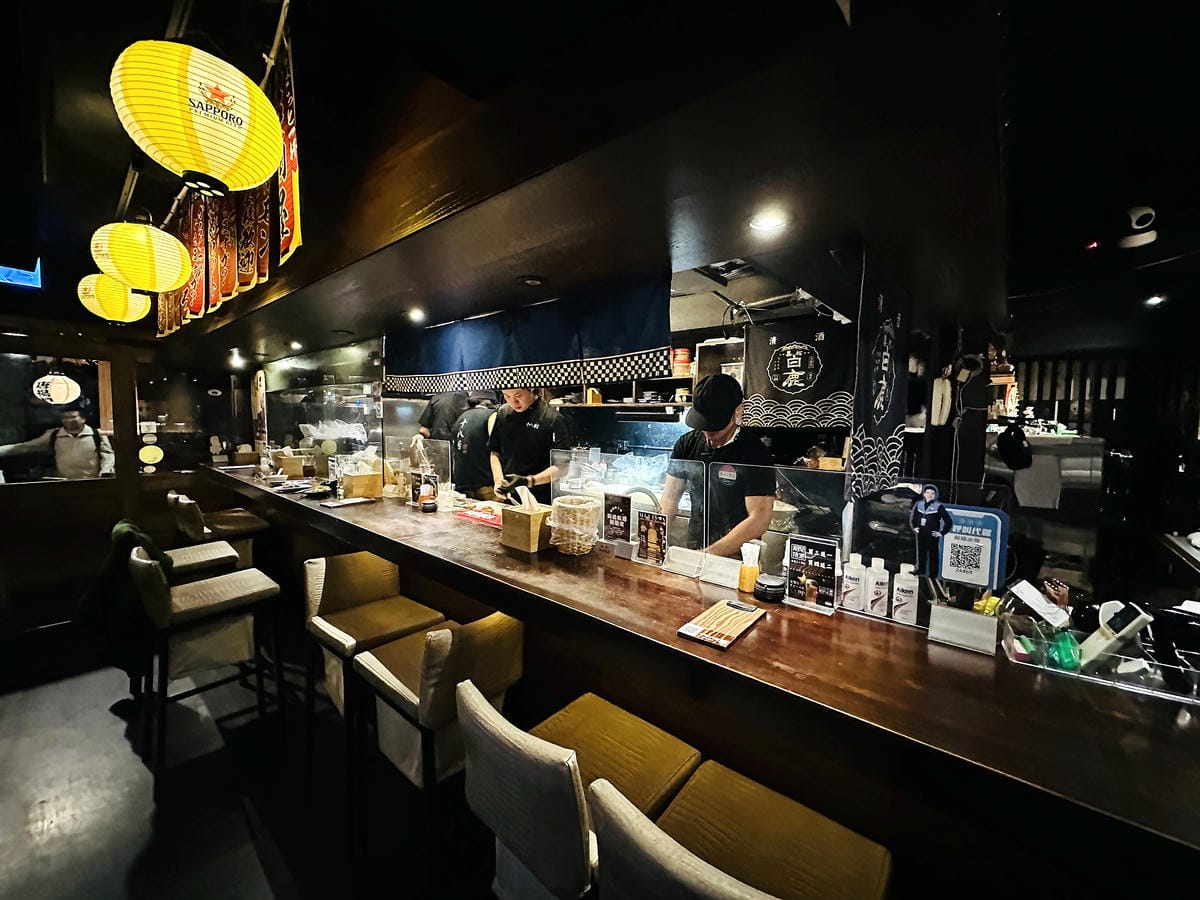 【十八居酒棧】台北大安區美食推薦!眾多明星藝人都愛朝聖的日式