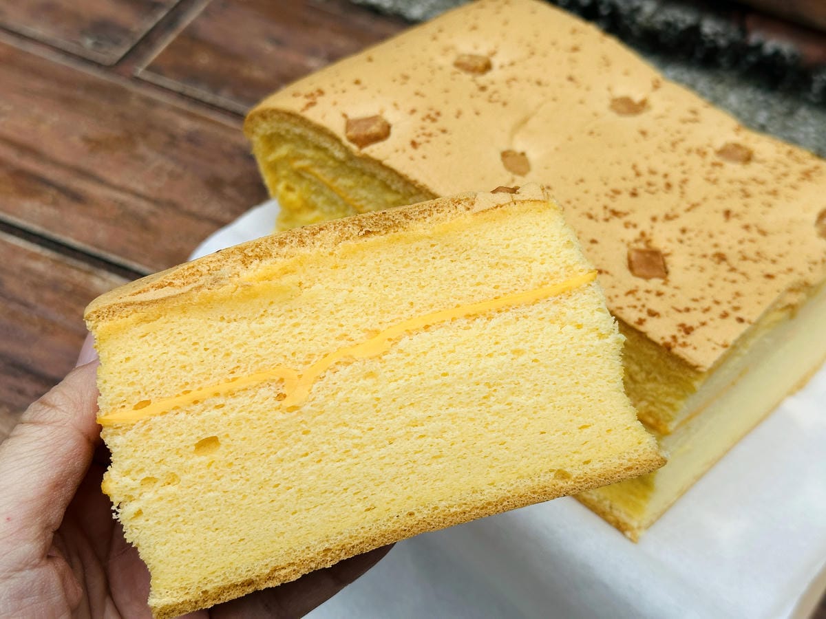 【初蛋糕 三峽老街店】三峽老街超人氣必買伴手禮推薦!「豆漿蛋