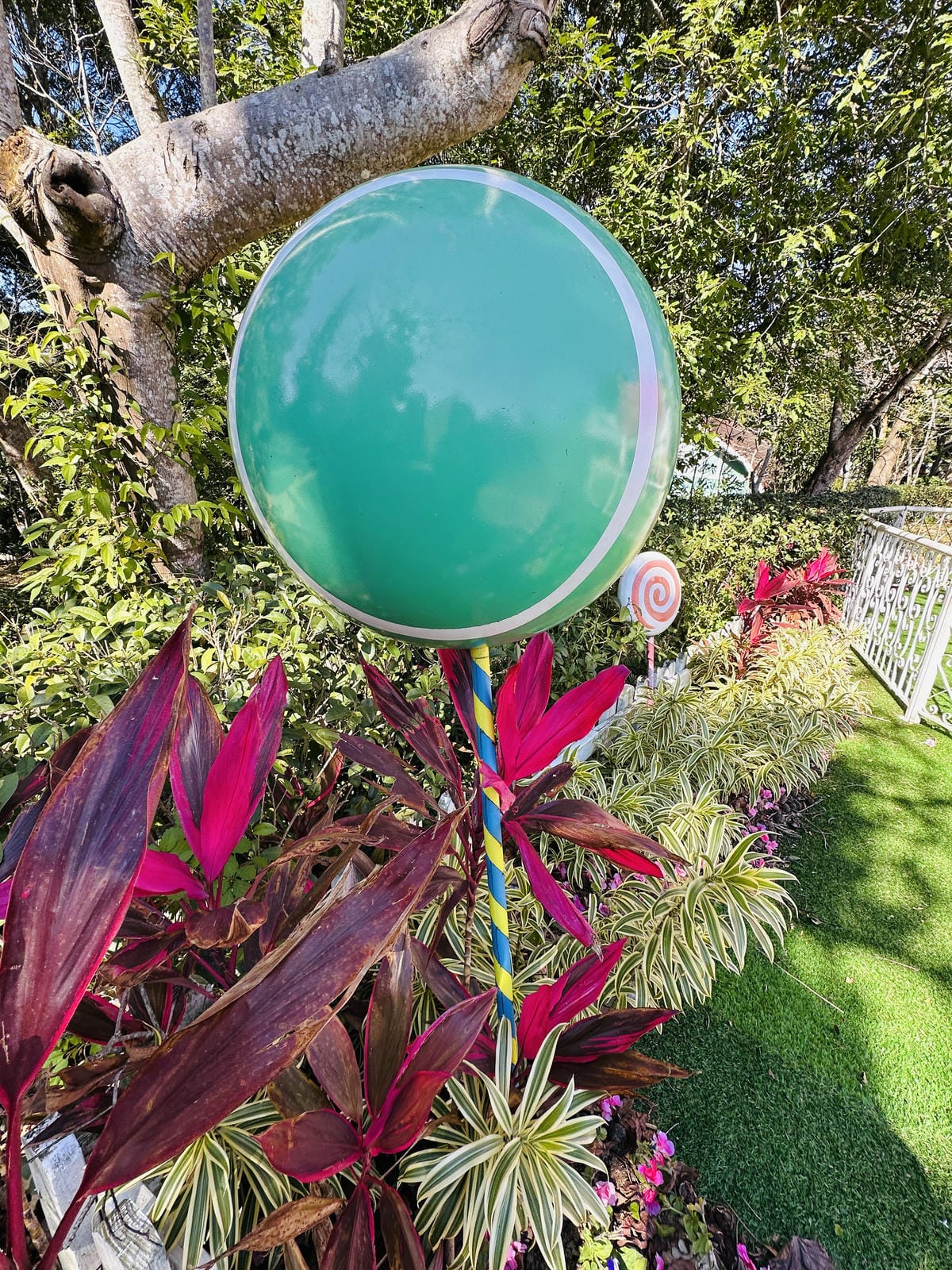 【西湖渡假村】一泊三食特惠住宿方案動態實境恐龍特展震撼登場