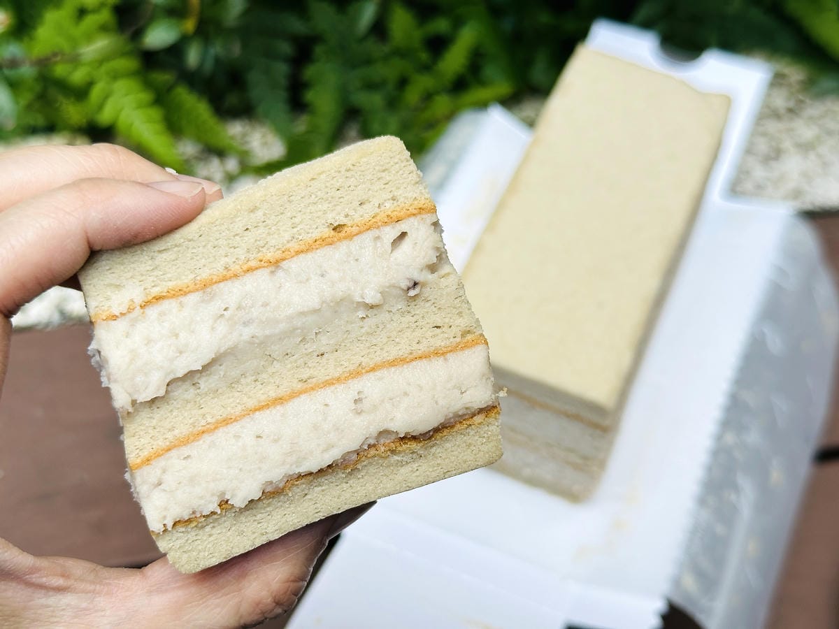 【聖保羅烘焙花園】彌月蛋糕傳遞滿滿幸福,「草莓奶凍捲」、「重