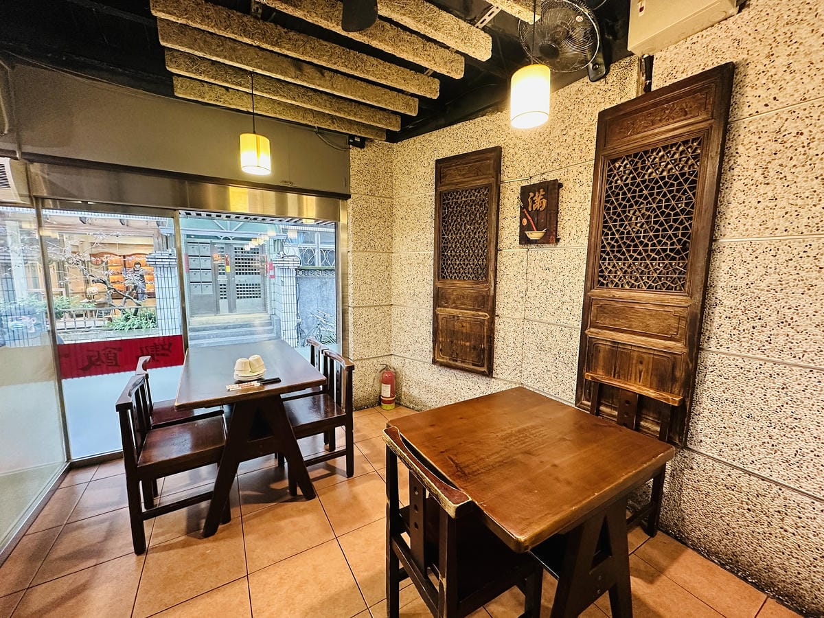 【喫飯食堂】台北永康街必吃美食!吸引無數饕客爭相到訪的台菜餐