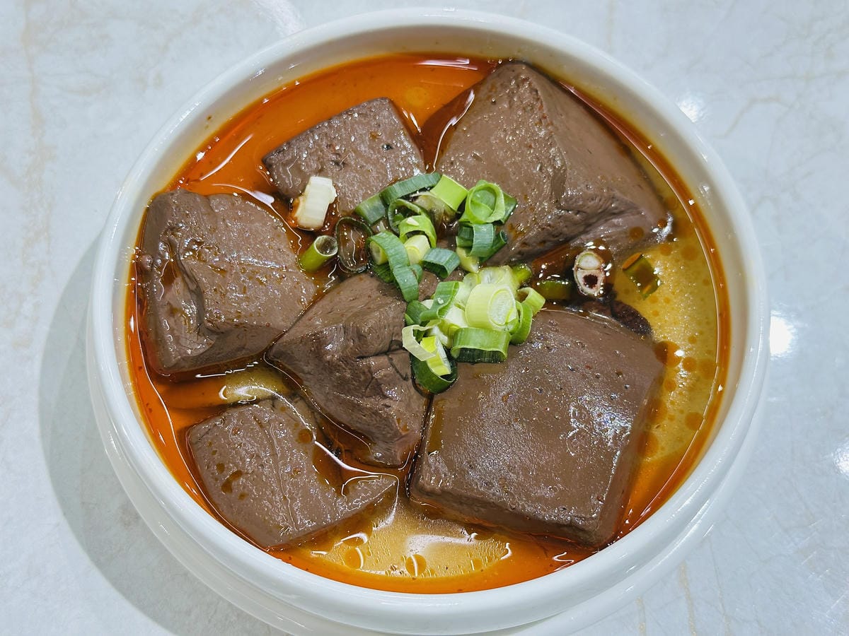 【狂一鍋酸菜魚 台北西門店】爆紅的『年輕時尚酸菜魚』,品狂一