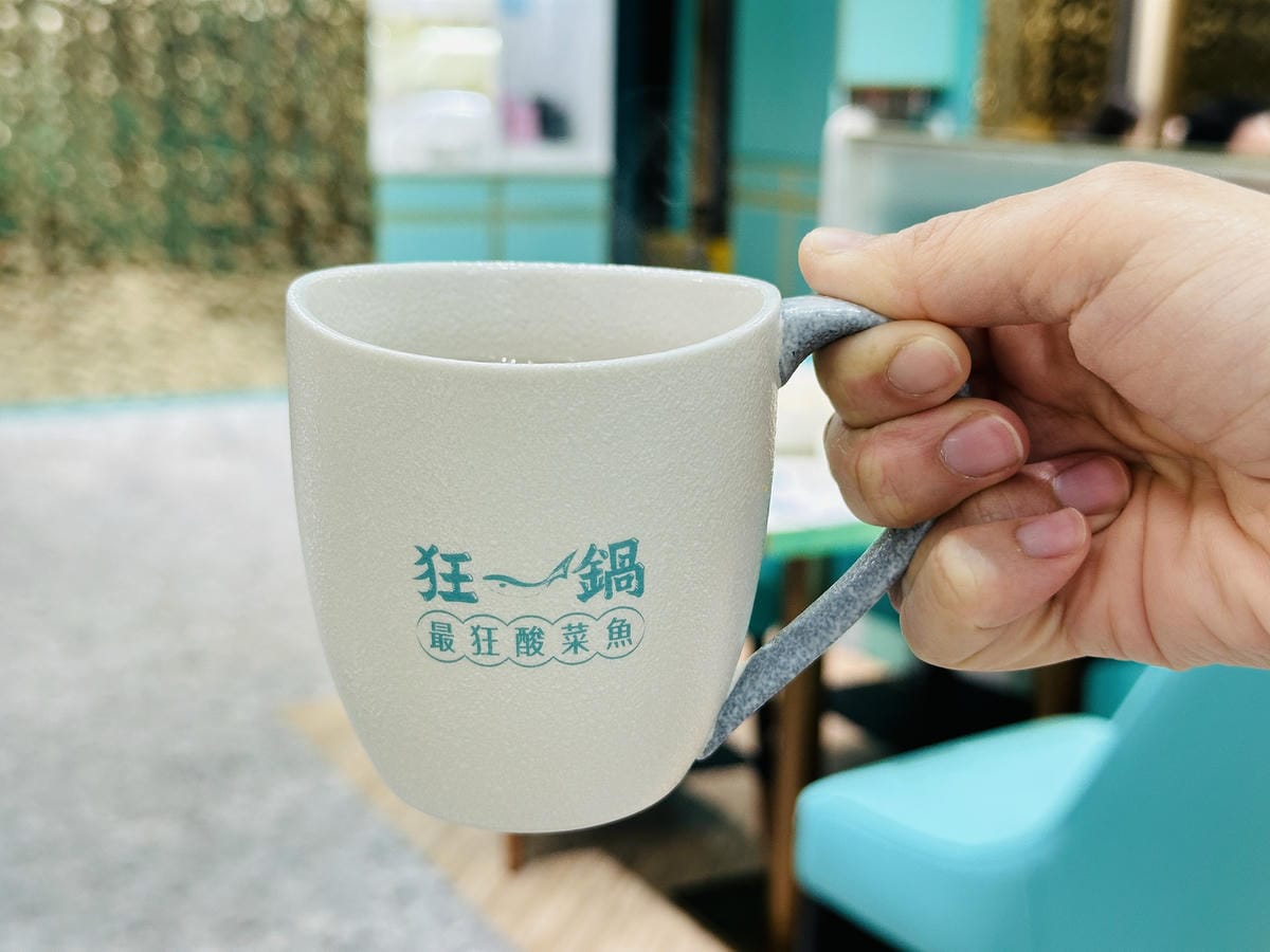 【狂一鍋酸菜魚 台北西門店】爆紅的『年輕時尚酸菜魚』,品狂一