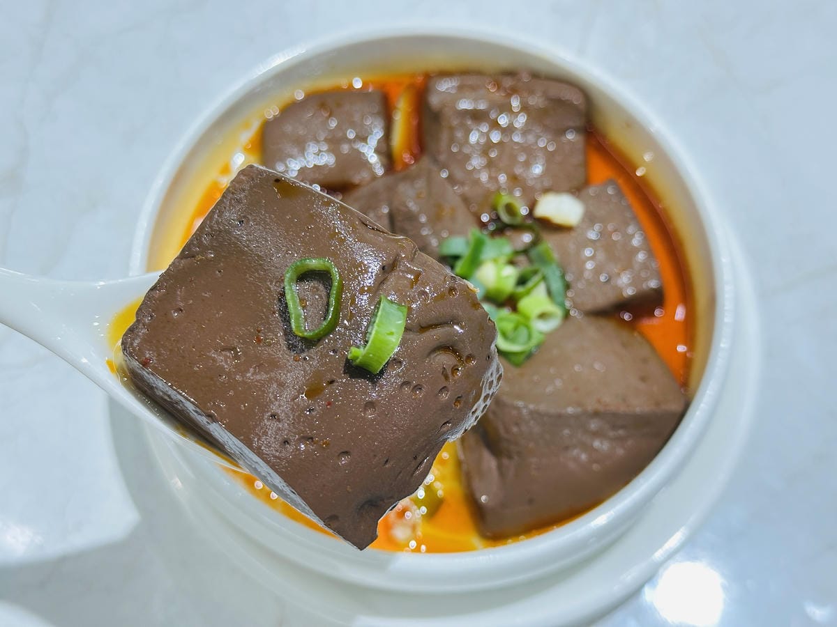 【狂一鍋酸菜魚 台北西門店】爆紅的『年輕時尚酸菜魚』,品狂一