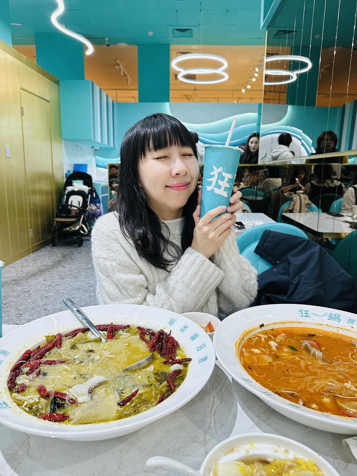【狂一鍋酸菜魚 台北西門店】爆紅的『年輕時尚酸菜魚』,品狂一