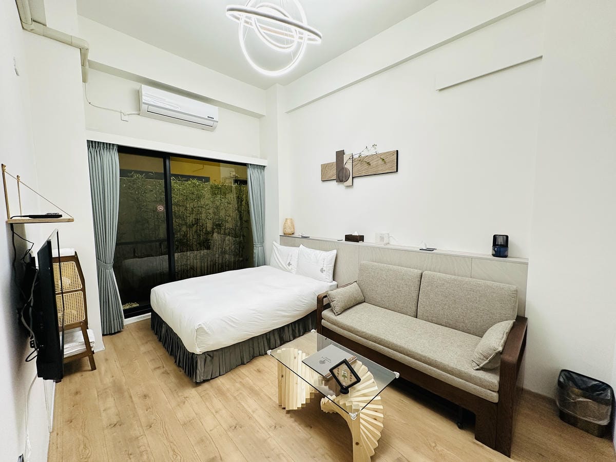 【安平胡桃民宿】台南安平包棟民宿推薦!帶你體驗獨特景觀泡腳池