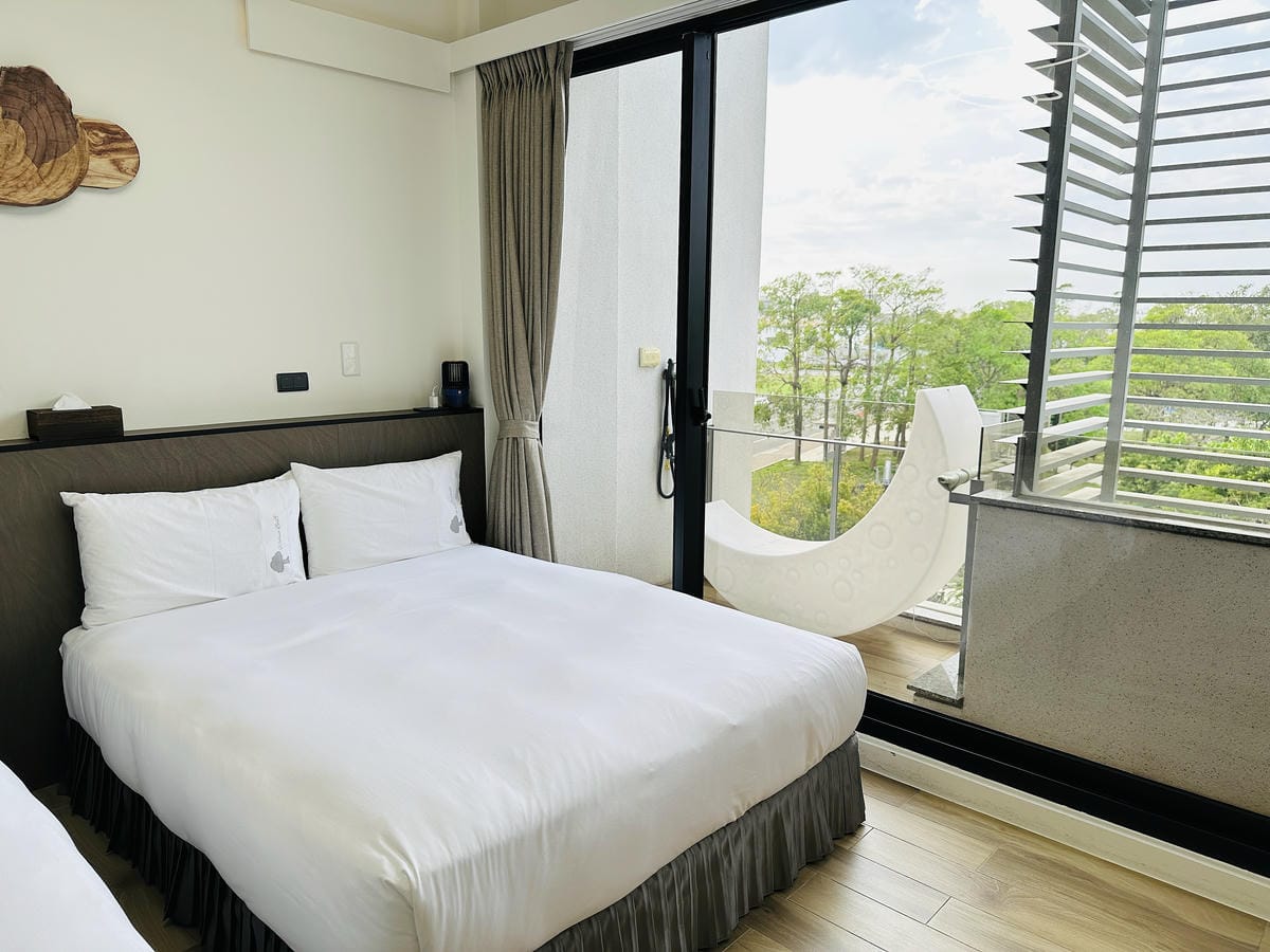 【安平胡桃民宿】台南安平包棟民宿推薦!帶你體驗獨特景觀泡腳池