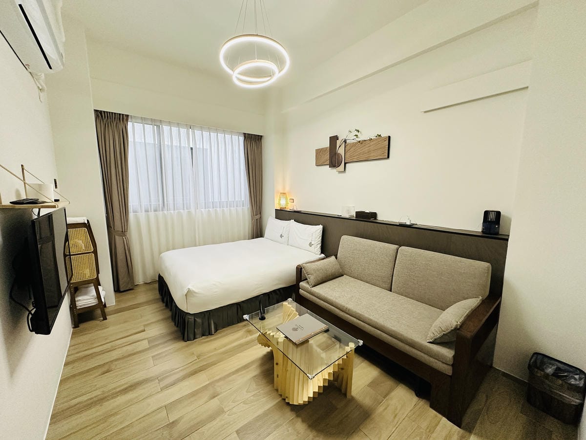 【安平胡桃民宿】台南安平包棟民宿推薦!帶你體驗獨特景觀泡腳池