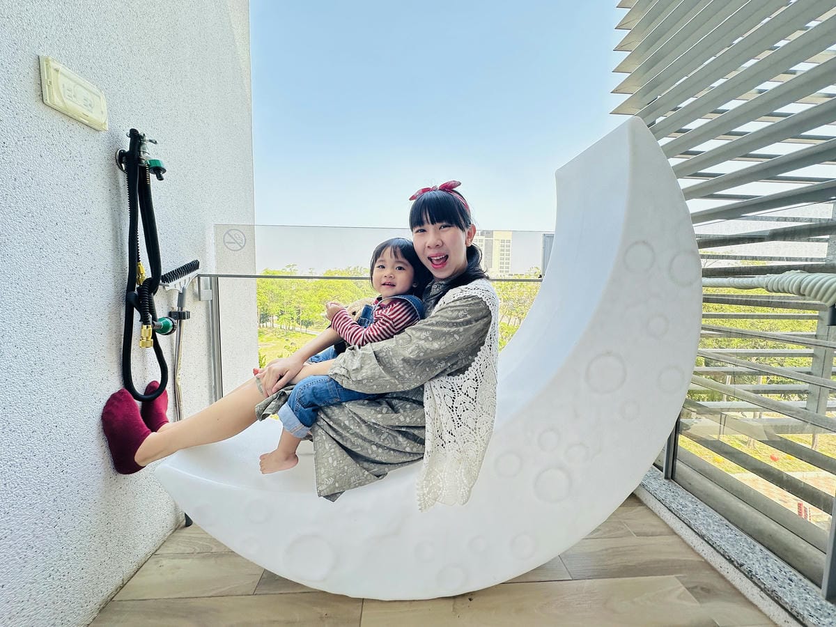 【安平胡桃民宿】台南安平包棟民宿推薦!帶你體驗獨特景觀泡腳池