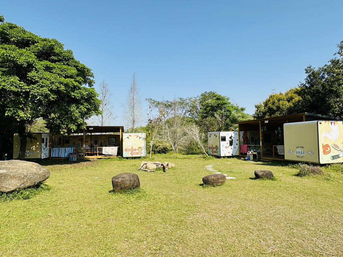 【築夢森居】嘉義親子旅行必訪!野奢豪華露營車開箱,超多元體驗