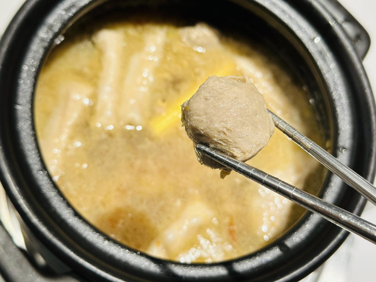 【一桶薑母鴨,一桶活蝦】春夏限定新菜單登場!蔬果龍骨鍋、活蝦