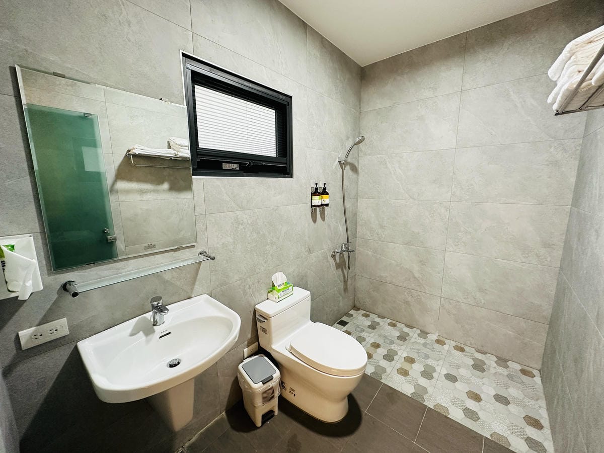 【田邊走走2館】宜蘭冬山親子包棟民宿首選!被稻田環抱的療癒空