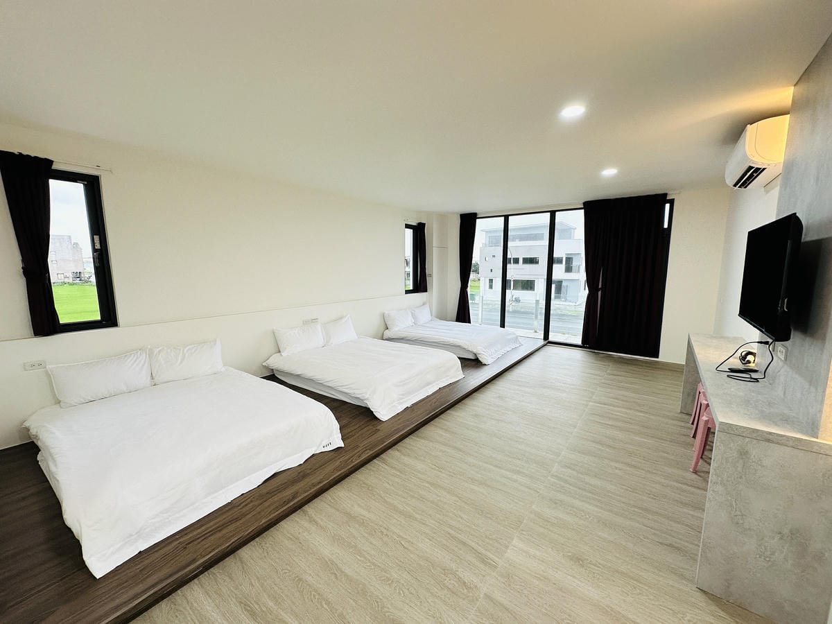 【田邊走走2館】宜蘭冬山親子包棟民宿首選!被稻田環抱的療癒空