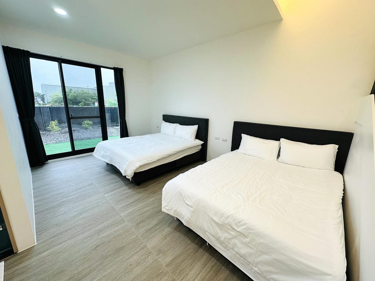 【田邊走走2館】宜蘭冬山親子包棟民宿首選!被稻田環抱的療癒空