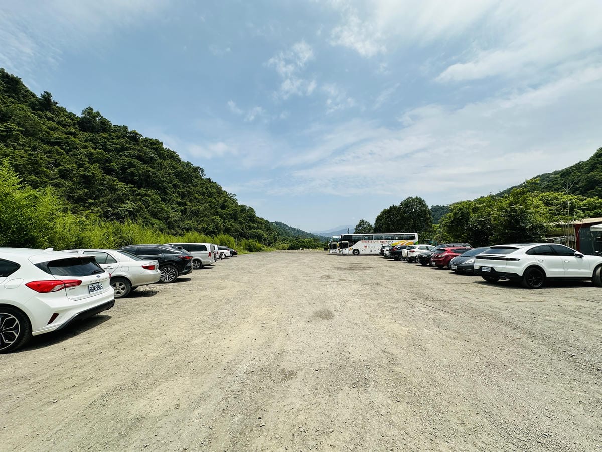 【鳳梨屋水上莊園】宜蘭員山超人氣親子景點!一泊三食住進落羽松