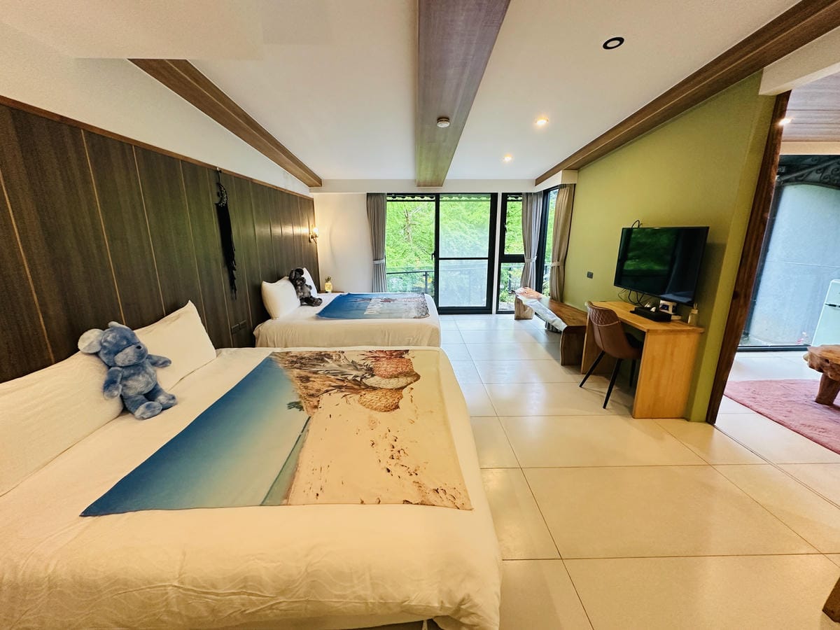 【鳳梨屋水上莊園】宜蘭員山超人氣親子景點!一泊三食住進落羽松