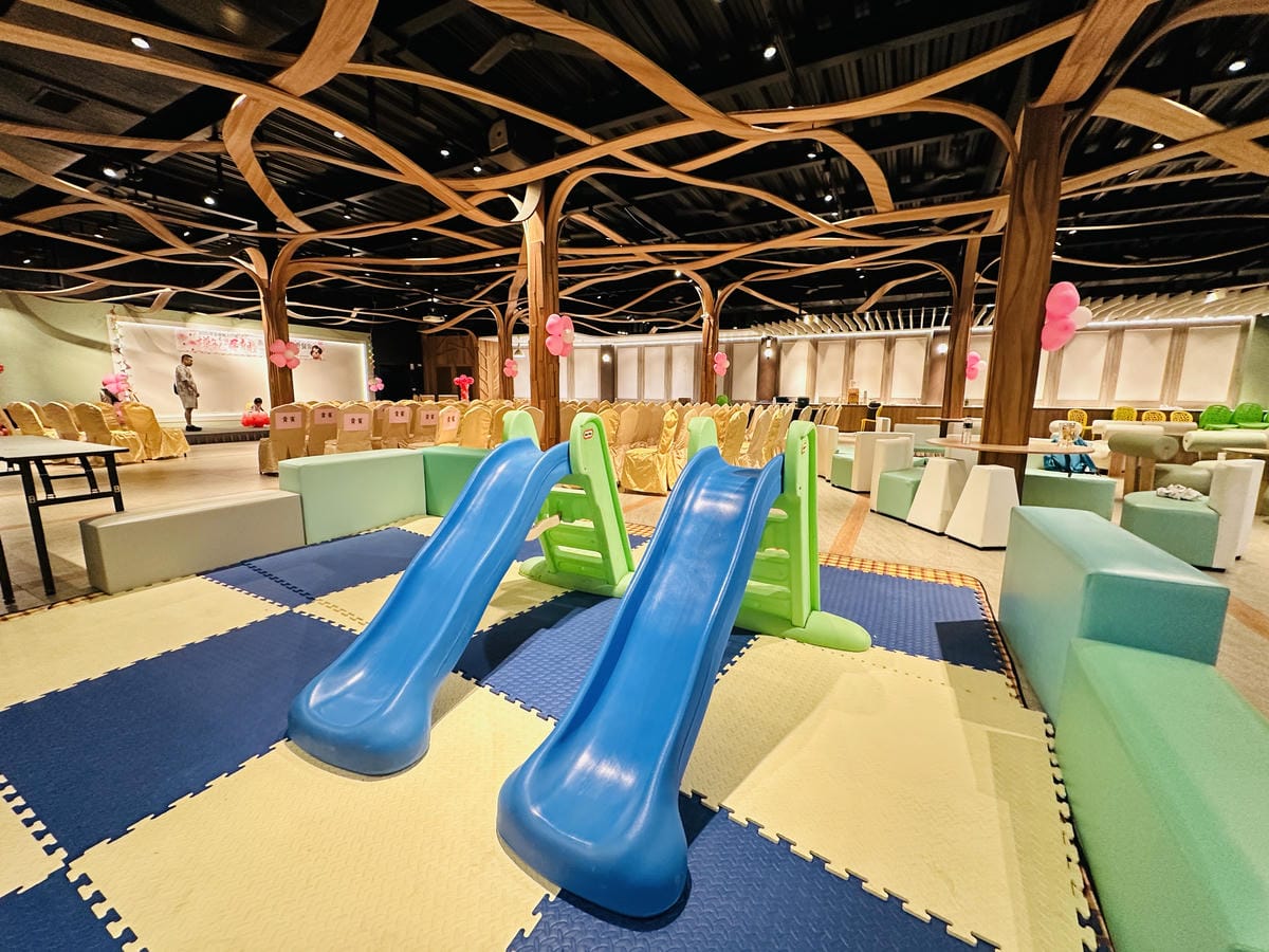 【鳳梨屋水上莊園】宜蘭員山超人氣親子景點!一泊三食住進落羽松