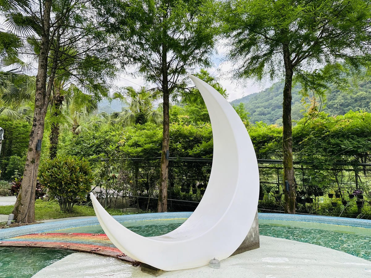 【鳳梨屋水上莊園】宜蘭員山超人氣親子景點!一泊三食住進落羽松