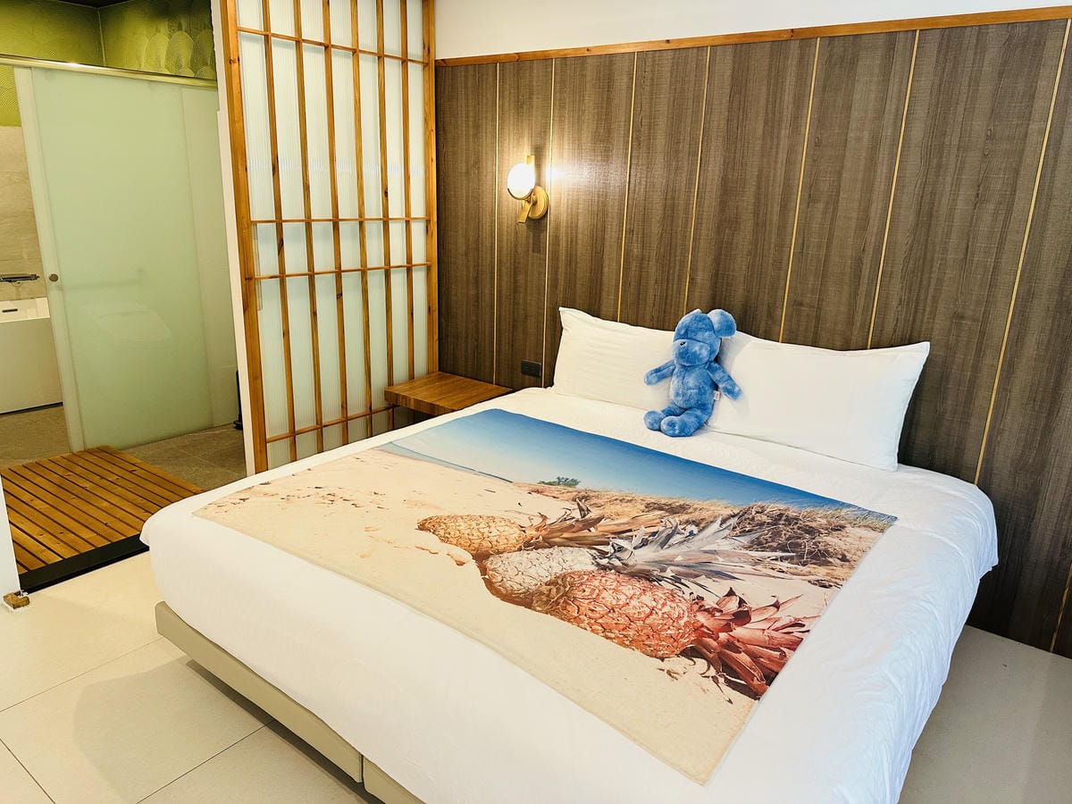 【鳳梨屋水上莊園】宜蘭員山超人氣親子景點!一泊三食住進落羽松