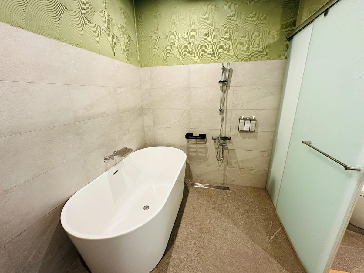 【鳳梨屋水上莊園】宜蘭員山超人氣親子景點!一泊三食住進落羽松