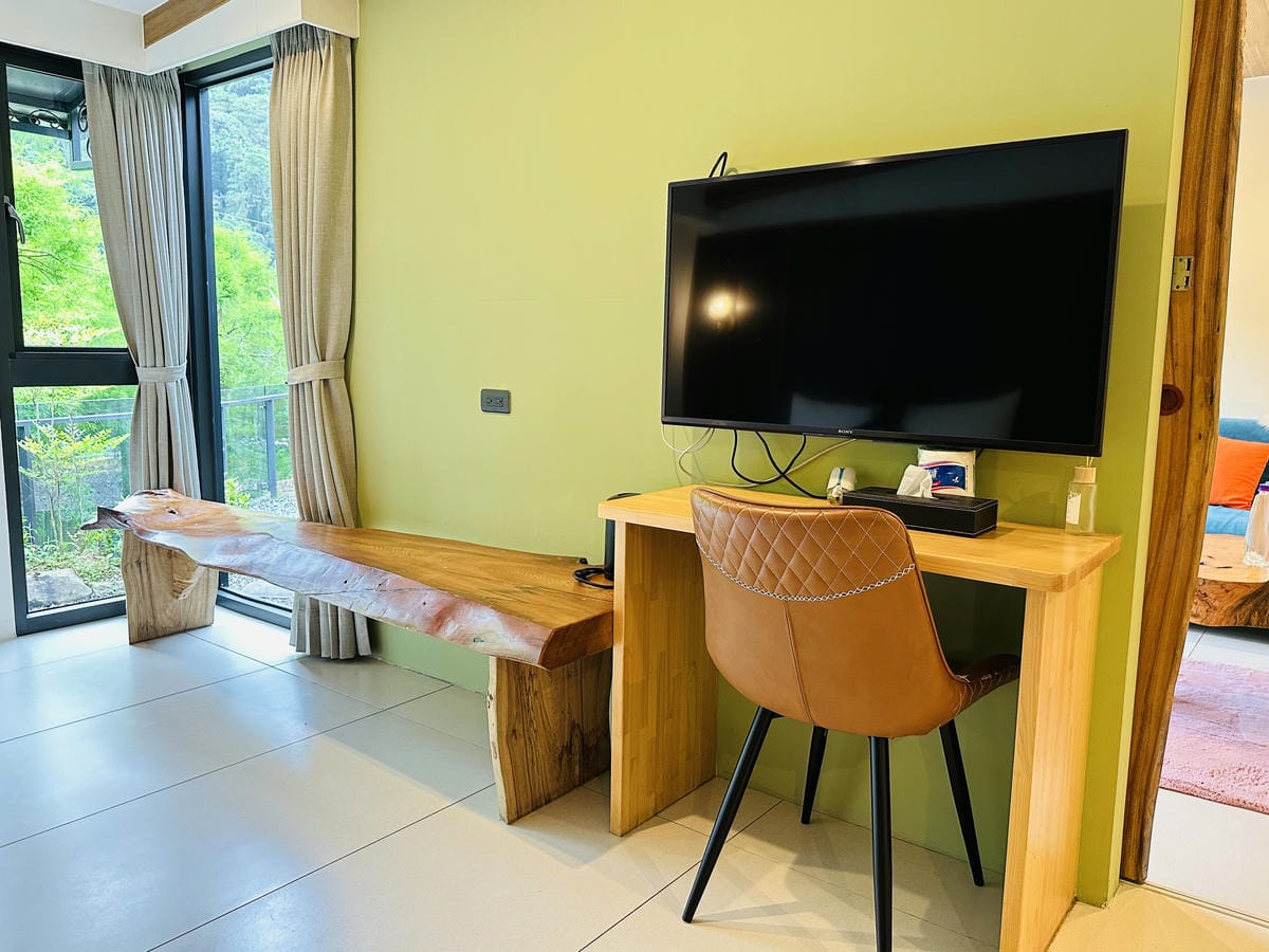 【鳳梨屋水上莊園】宜蘭員山超人氣親子景點!一泊三食住進落羽松