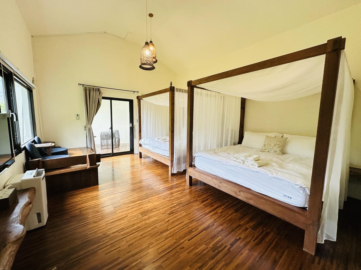 【山行寄野山行玫瑰】苗栗南庄山林秘境民宿與景觀咖啡廳,靜謐