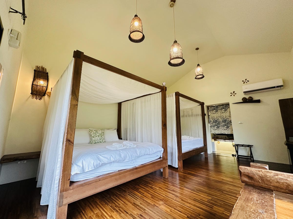 【山行寄野山行玫瑰】苗栗南庄山林秘境民宿與景觀咖啡廳,靜謐